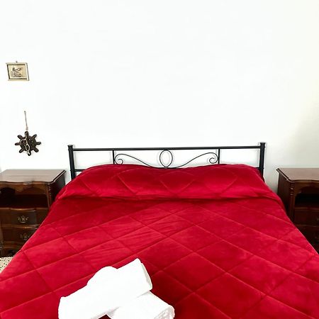 Rooms For Rent Livorno-Center Buitenkant foto