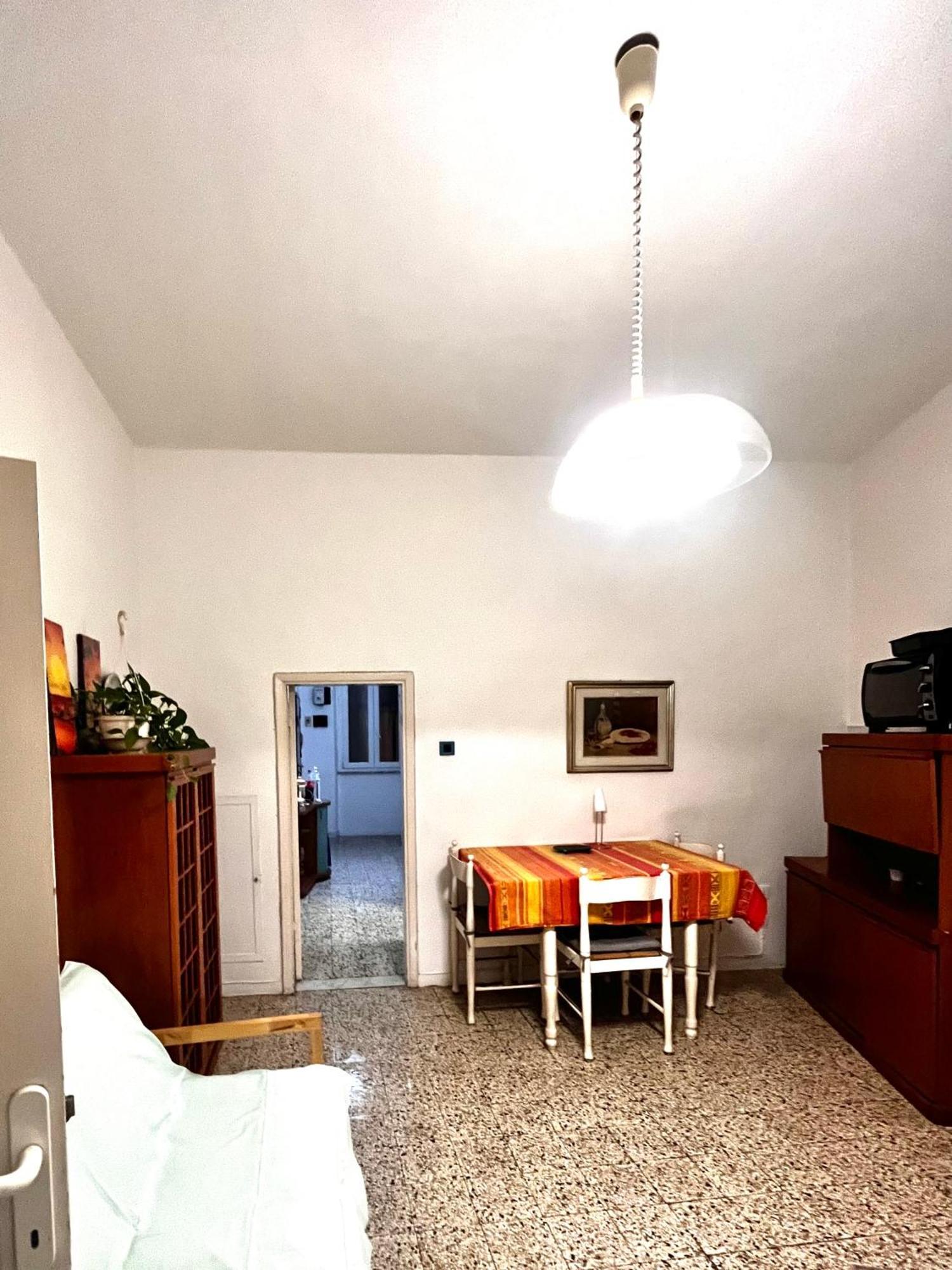Rooms For Rent Livorno-Center Buitenkant foto